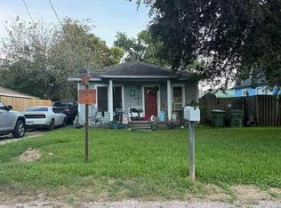 103 Stevens St, Dayton, TX 77535