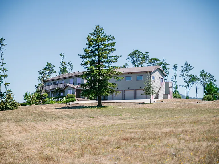 300 Corona Rd — Photo 5