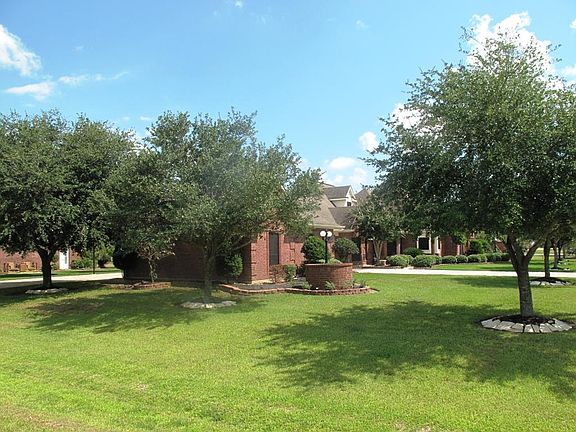 2nd image of 13226 Christi Ln