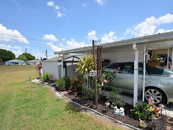 5th image of 73 Stebbins Dr