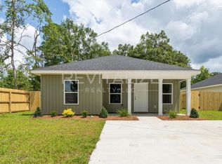 22 Everett Ave E, Saraland, AL 36571