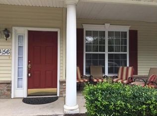 56 Oxford Ct, Englishtown, NJ 07726