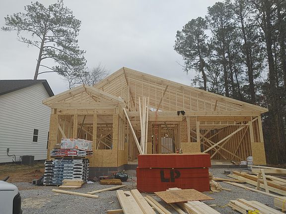 4th image of 3202 Parkstone Pl NW