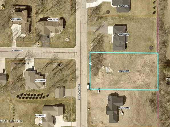 2269 Edgewood Dr, Detroit Lakes, MN 56501