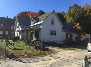 54 Henniker St, Hillsboro, NH 03244