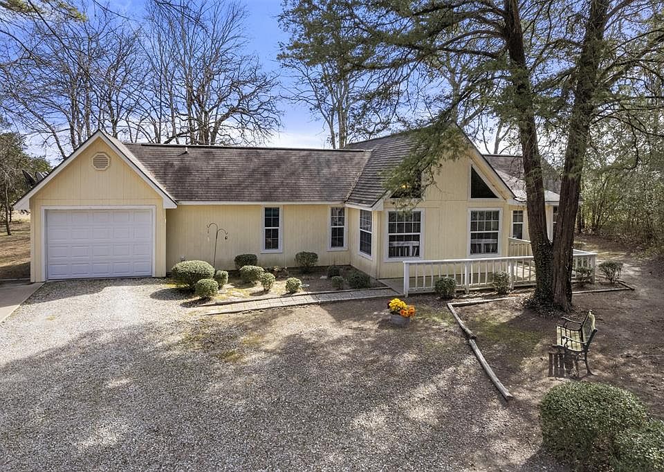 1st image of 134 Valleywood Gln