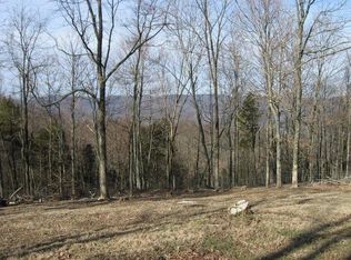 Flat Mountain Rd, Alderson, WV 24910