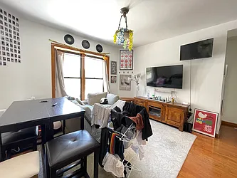 Rented by Best Apartments North Inc