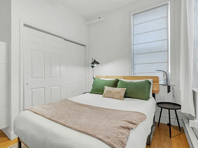 235 Monroe St #17 — Photo 13