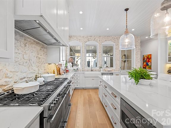 2nd image of 24 Waverly Rd