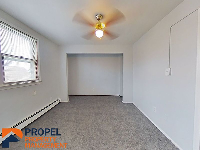 1st image of 994 Elm St #3