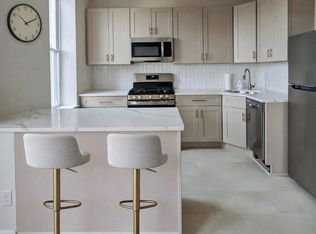 6085 71st Ave FLOOR 3, Ridgewood, NY 11385