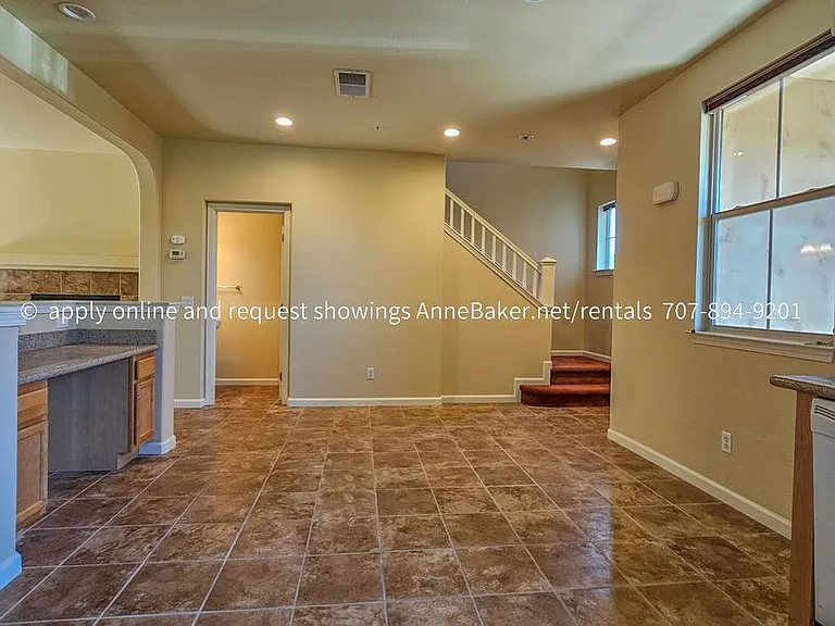 160 Healdsburg Ave #E — Photo 13