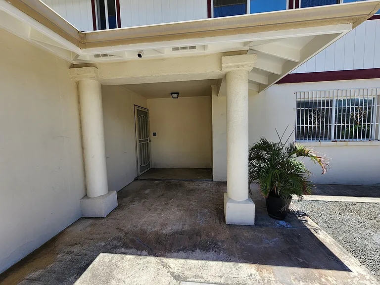 519 Hiram Ln #B — Photo 5