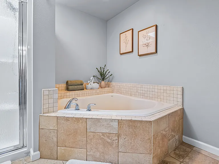 4259 N Chatterton Ave — Photo 25