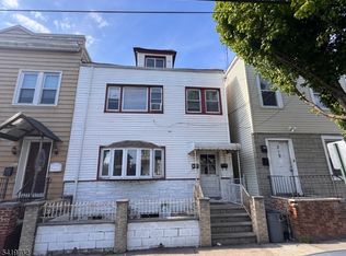 321 S 5Th St, Elizabeth City, NJ 07206