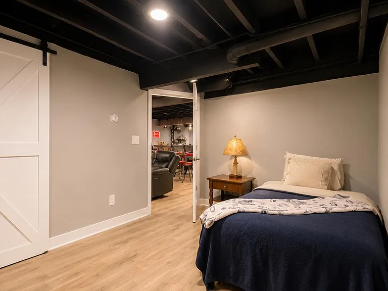 basement 4th bedroom with a closet, or can be changed to a gym area