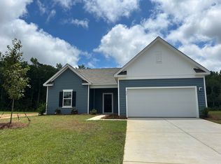 606 Castillo Dr, Loris, SC 29569
