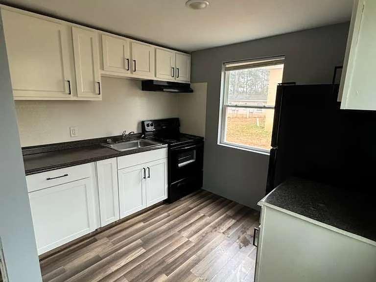 201 Chandler Dr #29B — Photo 2