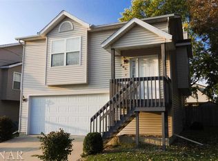 205 Tanner St, Bloomington, IL 61701