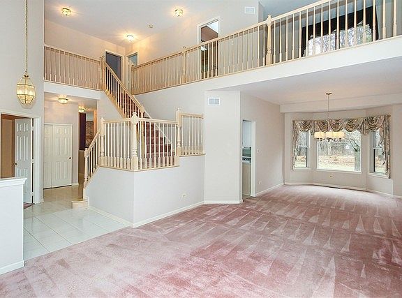 5th image of 542 Meadowview Dr