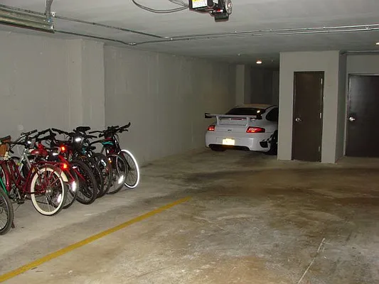 Rented by ABCO Commercial Properties, LLC | media 23