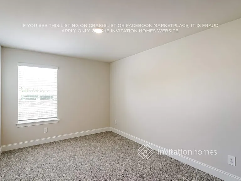 100 Maybrook Dr #1 — Photo 12