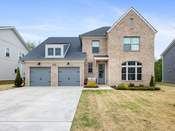 5722 Heirloom Dr, Murfreesboro, TN 37129