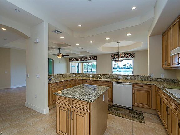 4th image of 534 Avellino Isles Cir APT 8102