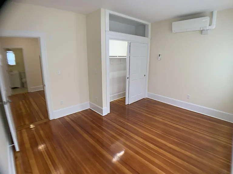 9 Seaverns Ave #2R — Photo 9