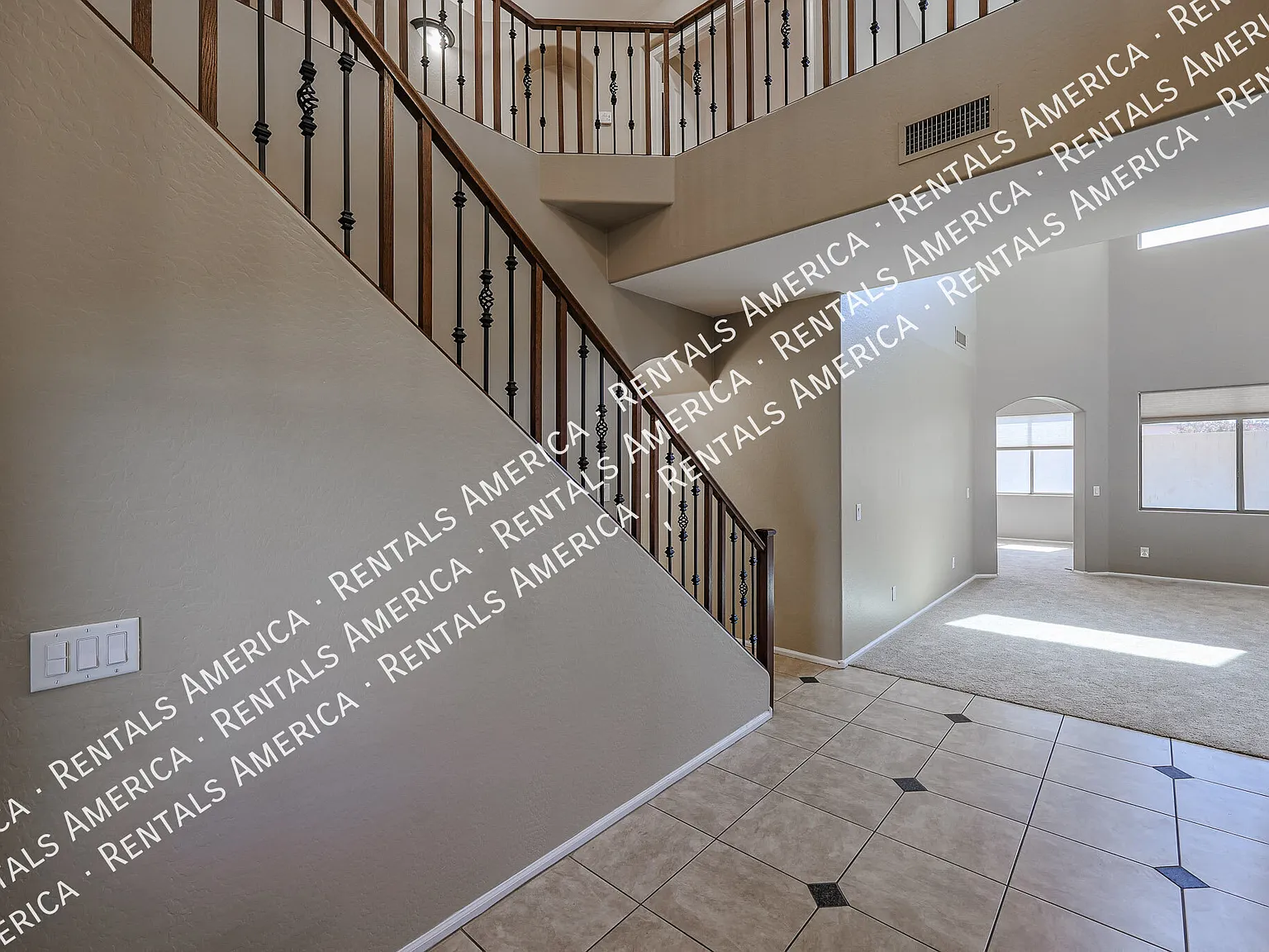 Welcome home to this 4 bedroom, 2.5 bath in Copper Basin — Photo 3