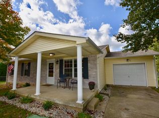 107 Tulip Ct, Radcliff, KY 40160