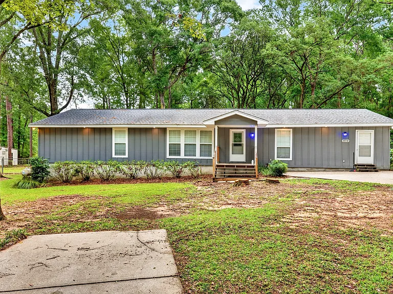 22316 Toler Rd — Photo 2