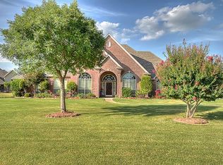 112 W Aurora Vista Trl, Rhome, TX 76078
