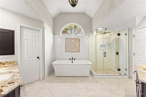 4140 River Bluff Run Way — Photo 26