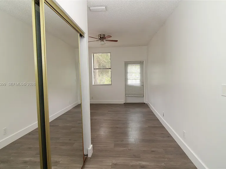 1423 Avon Ln #210 — Photo 12