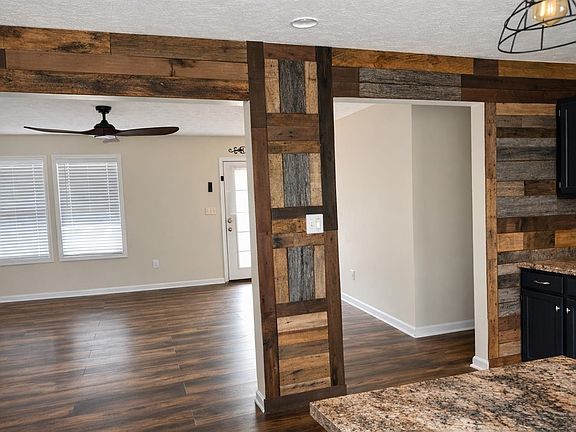 3rd image of 1449 Girkin Boiling Springs Rd