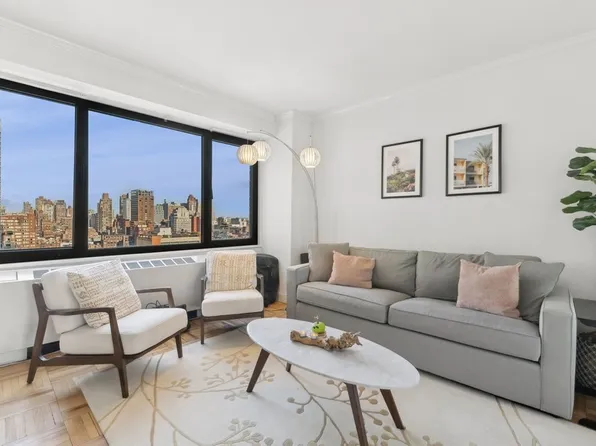 303 East 57th Street image 1 of 16
