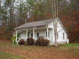 1943 Andrews Rd, Murphy, NC 28906