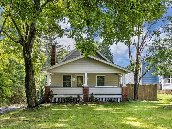 7426 Youngstown Pittsburgh Rd, Poland, OH 44514