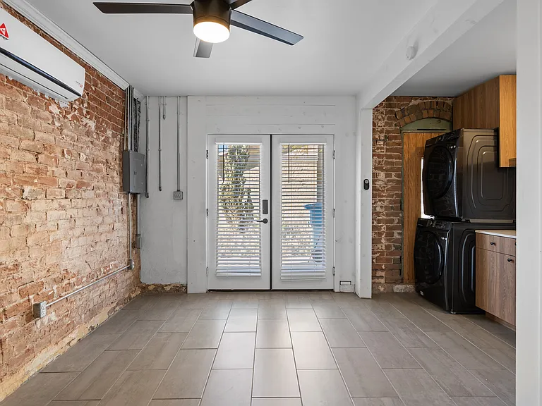 2225 N 9th St — Photo 16