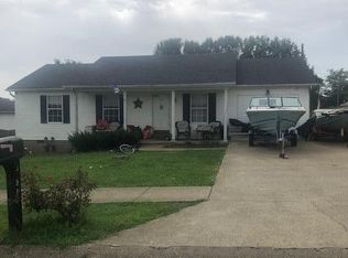 5102 Ridgeview Dr, Lawrenceburg, KY 40342