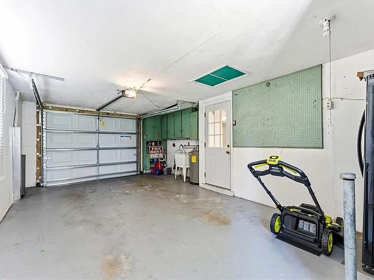 7814 Talisman Dr — Photo 28