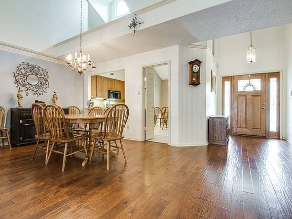 4th image of 9314 Jorwoods Dr