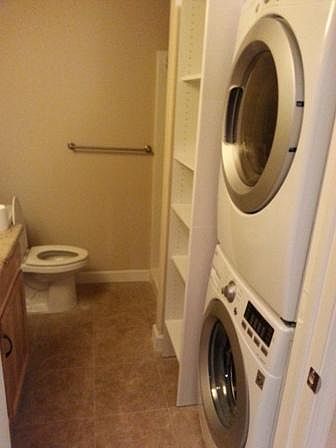 2nd image of 1620 S Cochran St #Townhouse