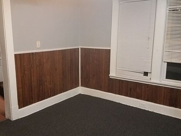 4th image of 10216 Bernard Ave 10216 Bernard Ave #1