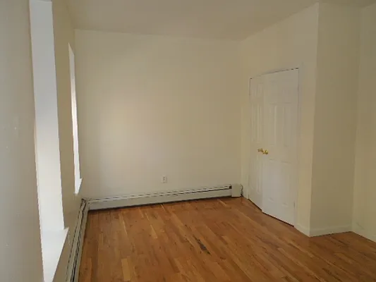 Rented by Washington Realty Corp. | media 24