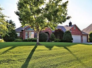 14814 S 52nd Ave E, Bixby, OK 74008