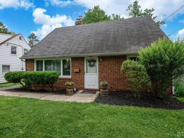 902 Richard Blvd, Rahway, NJ 07065