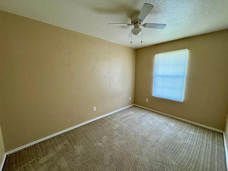 4402 Jeff Scott — Photo 13